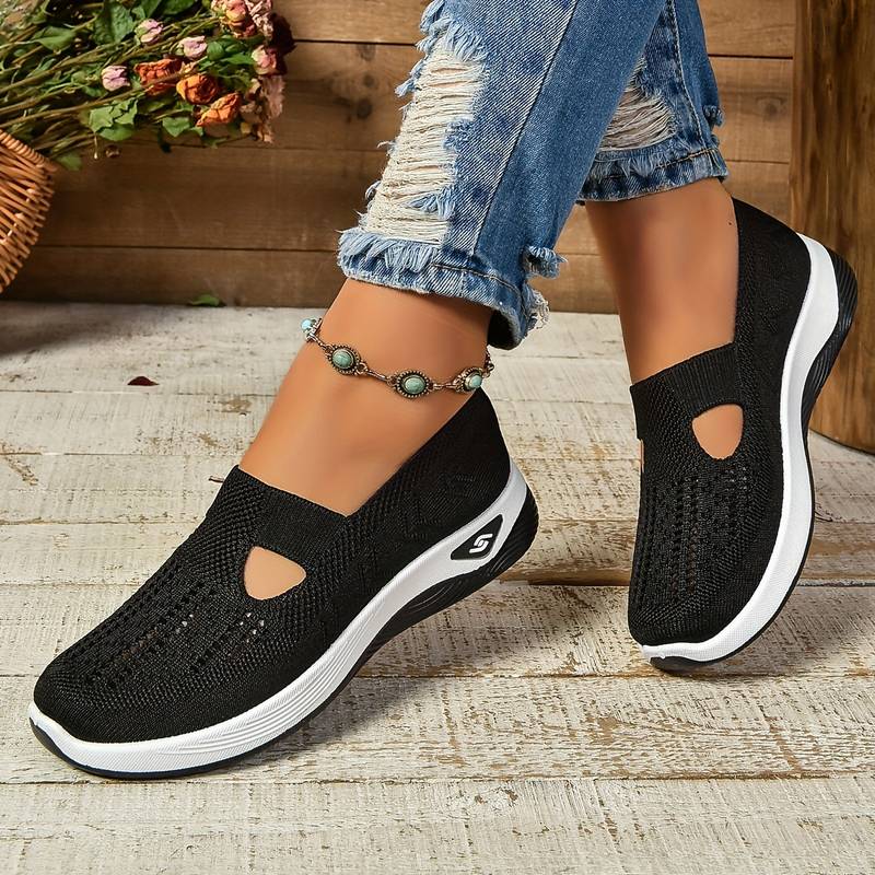 Dites adieu aux douleurs aux pieds. Movena™ vous offre confort orthopédique, légèreté et design chic. Essayez-les aujourd’hui avec -50 % de réduction !
